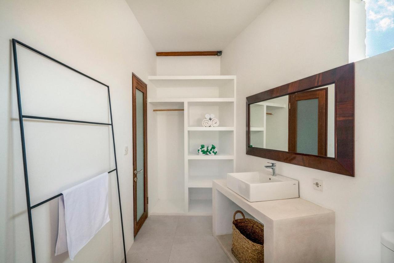 Batu Belig Living Managed By Cpm Bali Lägenhet Seminyak Exteriör bild