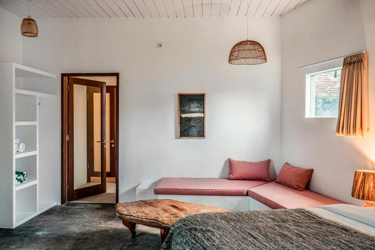 Batu Belig Living Managed By Cpm Bali Lägenhet Seminyak Exteriör bild