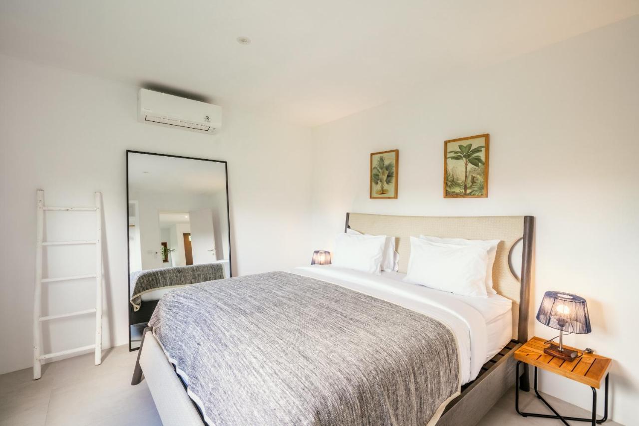 Batu Belig Living Managed By Cpm Bali Lägenhet Seminyak Exteriör bild